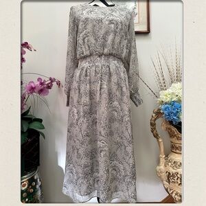 Banana Republic Floral Print Gray Dress